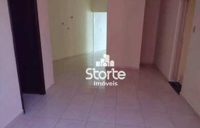 Imagem 3: CASA SOBRADO COM PONTO COMERCIAL EM ÓTIMA LOCALIZAÇÃO com 6/4 à venda,...