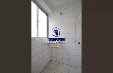 Imagem 11: Casa com 2 quartos ao lado da praça do Colubandê. Segurança e praticidade