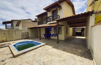 Imagem: A casa em condomínio possui 3 Dormitórios, 3 Banheiros, 3