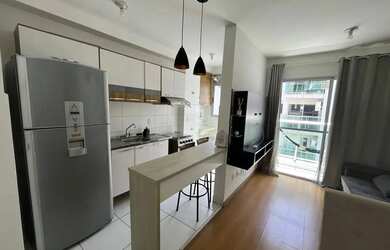 Imagem: O apartamento possui 1 Dormitório, 1 Banheiro, 1 Vaga na garagem