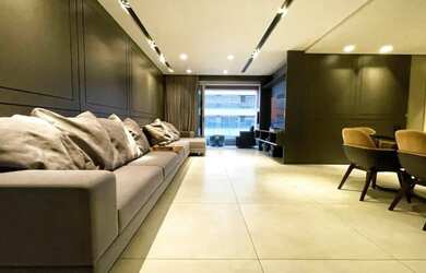 Imagem: O apartamento possui 3 Dormitórios, 5 Banheiros, 2 Vagas na