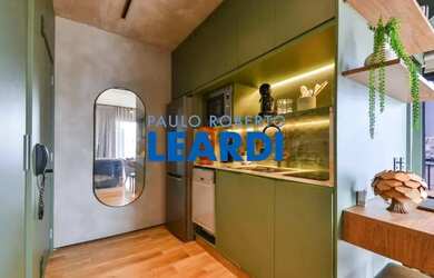 Imagem: O apartamento possui 1 Dormitório, 1 Banheiro, 38m² de Área