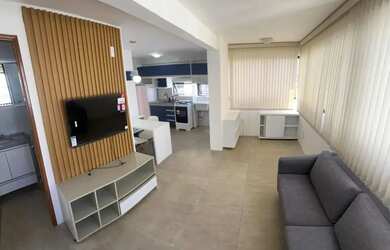 Imagem: O apartamento possui 1 Dormitório, 1 Banheiro, 1 Vaga na garagem