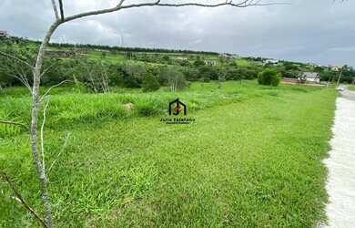 Imagem: O terreno possui 1.000m² de Área e está localizado em Loteamento