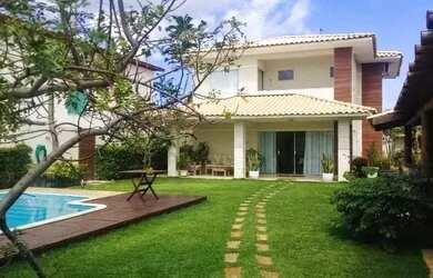 Imagem: A casa possui 5 Dormitórios, 5 Banheiros, 3 Vagas na garagem