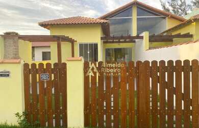 Imagem: A casa em condomínio possui 2 Dormitórios, 1 Banheiro, 70m²