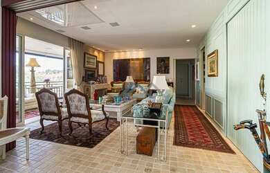 Imagem: O apartamento possui 3 Dormitórios, 5 Banheiros, 3 Vagas na