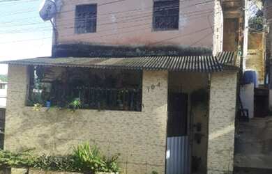 Imagem 2: Casa no Bairro de Piraja. Varanda, 80m² de Área, 2 Banheirose3 Dormitórios