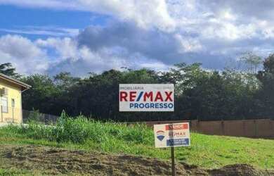 Imagem: O terreno possui 1.011m² de Área e está localizado em Terras