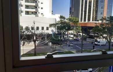 Imagem: O depósito possui 1 Vaga na garagem, 30m² de Área e está