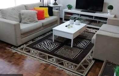 Imagem: A casa possui 3 Dormitórios, 3 Banheiros, 3 Vagas na garagem