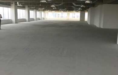 Imagem: O depósito possui 5 Vagas na garagem e 500m² de Área e está