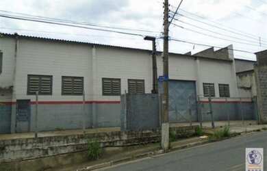 Imagem: O depósito possui 1.035m² de Área e está localizado em