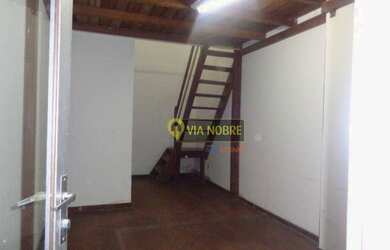 Imagem: O depósito possui 127m² de Área e está localizado em Barro