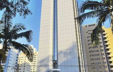 Imagem: O depósito possui 5 Vagas na garagem, 224m² de Área e está