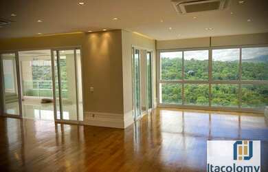 Imagem: O apartamento possui 4 Dormitórios, 5 Banheiros, 5 Vagas na