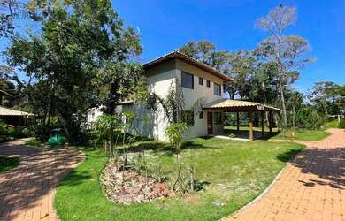 Imagem: A casa em condomínio possui 4 Dormitórios, 1 Banheiro, 195m²