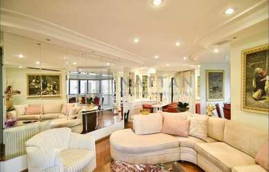 Imagem: O apartamento possui 4 Dormitórios, 4 Banheiros, 4 Vagas na