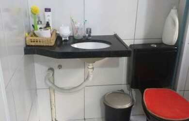 Imagem: O apartamento possui 2 Dormitórios, 1 Banheiro, 5 Vagas na