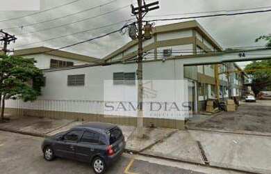 Imagem: O depósito possui 3.200m² de Área e está localizado em