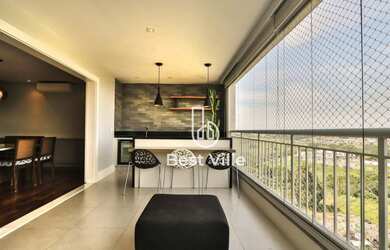 Imagem: O apartamento possui 3 Dormitórios, 5 Banheiros, 3 Vagas na