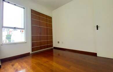 Imagem: O apartamento possui 3 Dormitórios, 3 Banheiros, 2 Vagas na