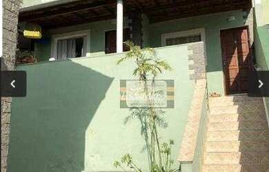 Imagem: A casa possui 2 Dormitórios, 2 Banheiros, 1 Vaga na garagem