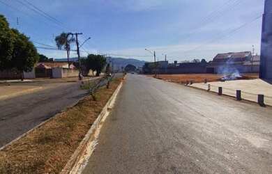 Imagem 9: Galpão/Depósito/Armazém para venda tem 240 metros quadrados