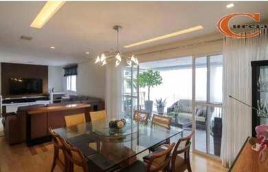 Imagem: O apartamento possui 3 Dormitórios, 5 Banheiros, 3 Vagas na