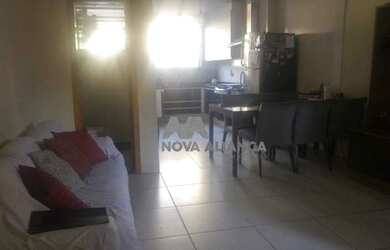 Imagem: O apartamento possui 5 Dormitórios, 3 Banheiros, 230m² de