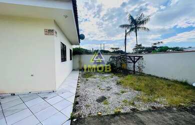 Imagem 3: Casa para venda de esquina, terreno amplo Bairro Nereidas - Guaratuba...