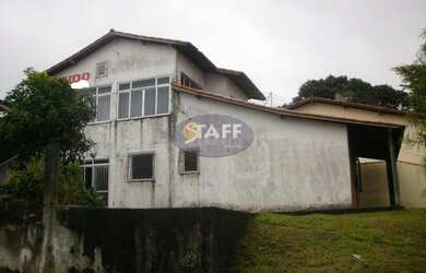 Imagem: A casa em condomínio possui 2 Dormitórios, 2 Banheiros e 140m²