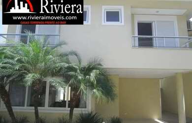 Imagem: A casa em condomínio possui 4 Dormitórios, 4 Banheiros, 3