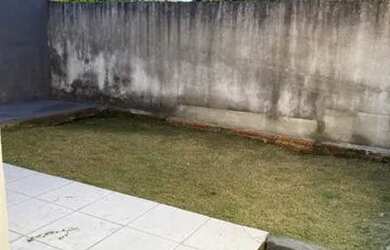 Imagem 5: Casa em Residencial. 2 Vagas na garageme2 Dormitórios