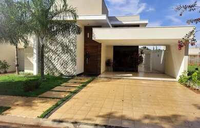 Imagem: A casa em condomínio possui 3 Dormitórios, 5 Banheiros, 2