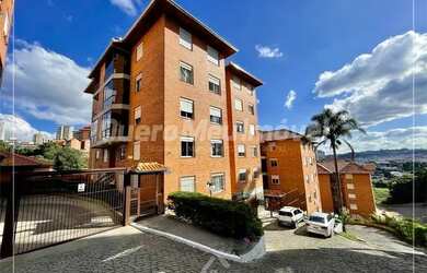 Imagem: O apartamento possui 3 Dormitórios, 1 Banheiro, 1 Vaga na garagem