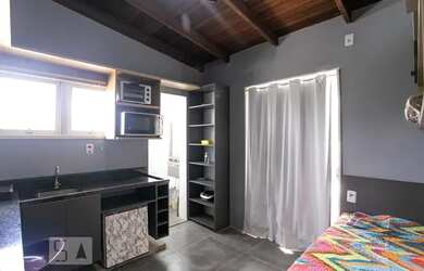 Imagem: O studio possui 1 Dormitório, 1 Banheiro, 42m² de Área, Imóvel