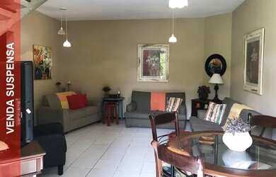 Imagem: A casa em condomínio possui 4 Dormitórios, 3 Banheiros, 2