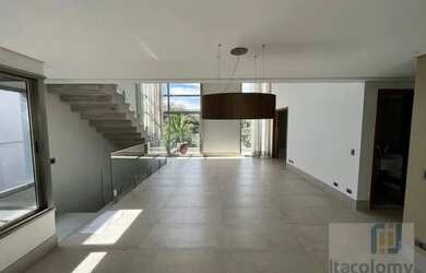 Imagem 3: SANTANA DE PARNAÍBA - Casa de Condomínio - TAMBORÉ