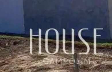 Imagem: O terreno possui 200m² de Área e está localizado em Wanel