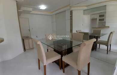 Imagem 6: Imóvel para aluguel tem 110 metros quadrados com 2 quartos em Itacorubi...