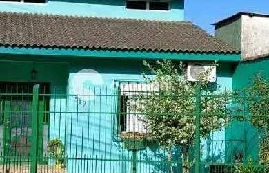 Imagem: A casa possui 3 Dormitórios, 3 Banheiros, 1 Vaga na garagem