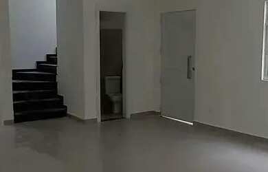 Imagem 5: SOBRADO NO BAIRRO ALTO - NOVOS