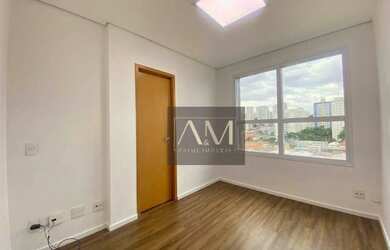 Imagem: O depósito possui 1 Vaga na garagem, 33m² de Área e está