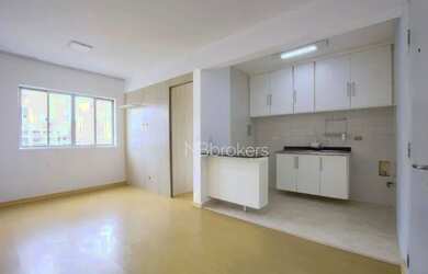 Imagem: O apartamento possui 1 Dormitório, 1 Banheiro, 34m² de Área