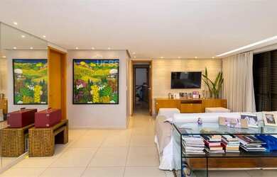 Imagem: O apartamento possui 3 Dormitórios, 4 Banheiros, 3 Vagas na