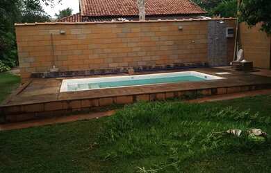 Imagem: Troco chácara por casa