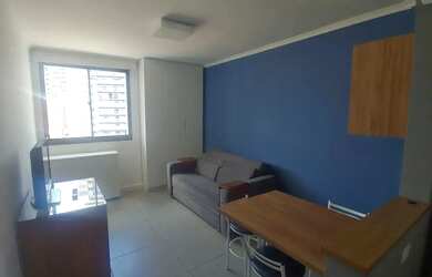 Imagem: O apartamento possui 1 Dormitório, 1 Banheiro, 1 Vaga na garagem