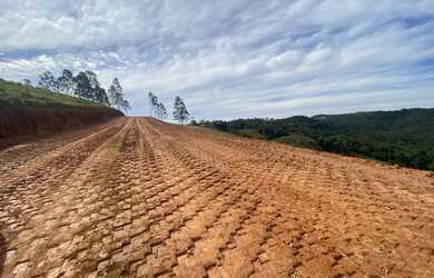Imagem 2: FX-Investimento garantido terrenos em nazaré paulista 14ICEFN