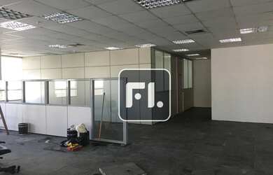 Imagem 13: Conjunto para alugar, 660 m² por R$ 30.000,01/mês - Alphaville - Barueri/SP